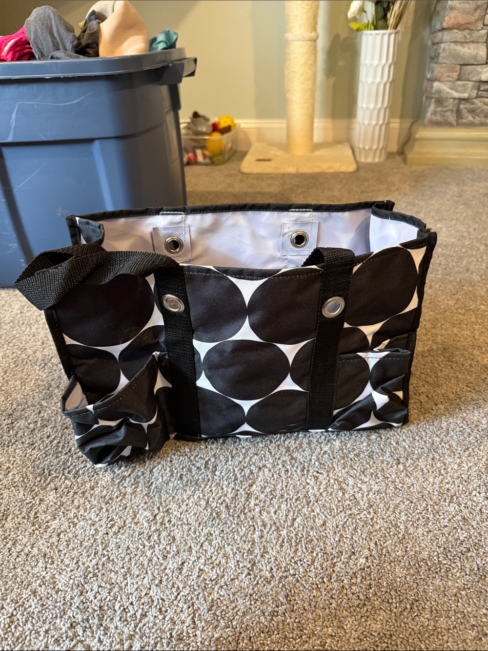 thirty-one Black and White Circle Print Tote